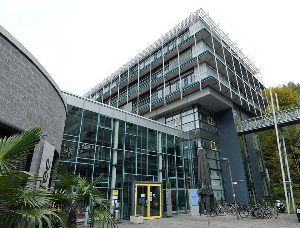 Building E1.3